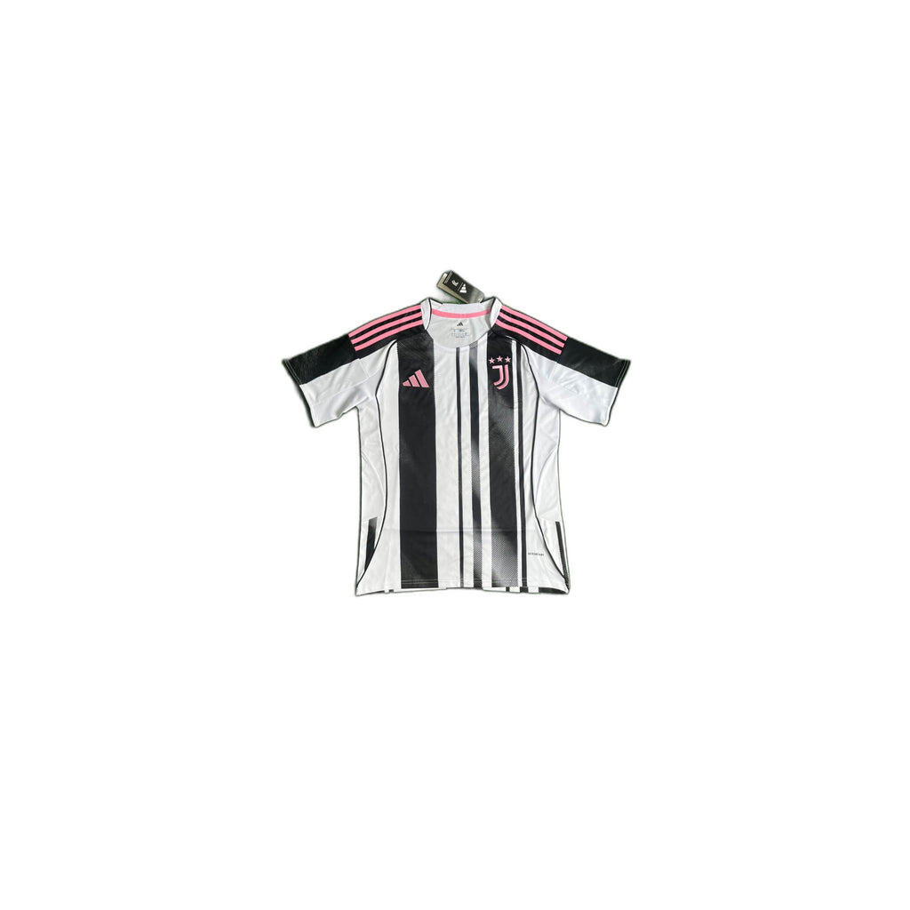 Juventus – White/Black home shirt 2025/26