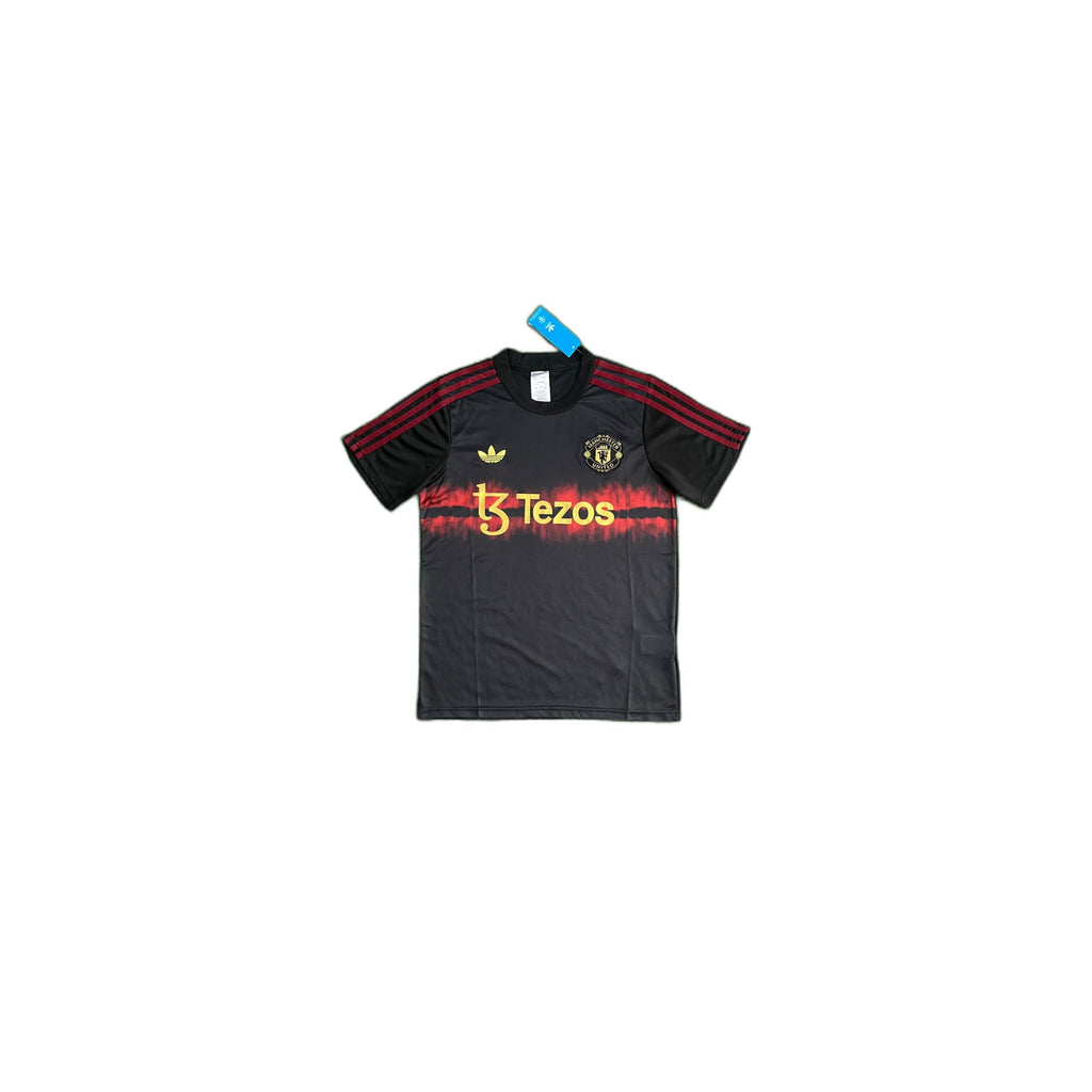 Manchester United lunar new year special shirt